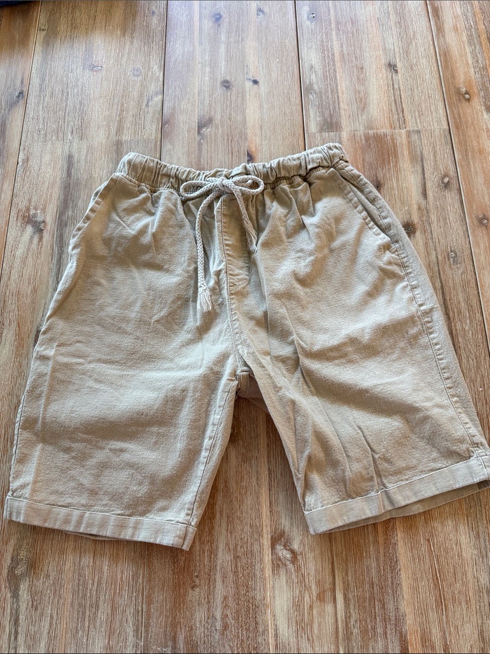 Men's Beige Drawstring Hybrid Shorts